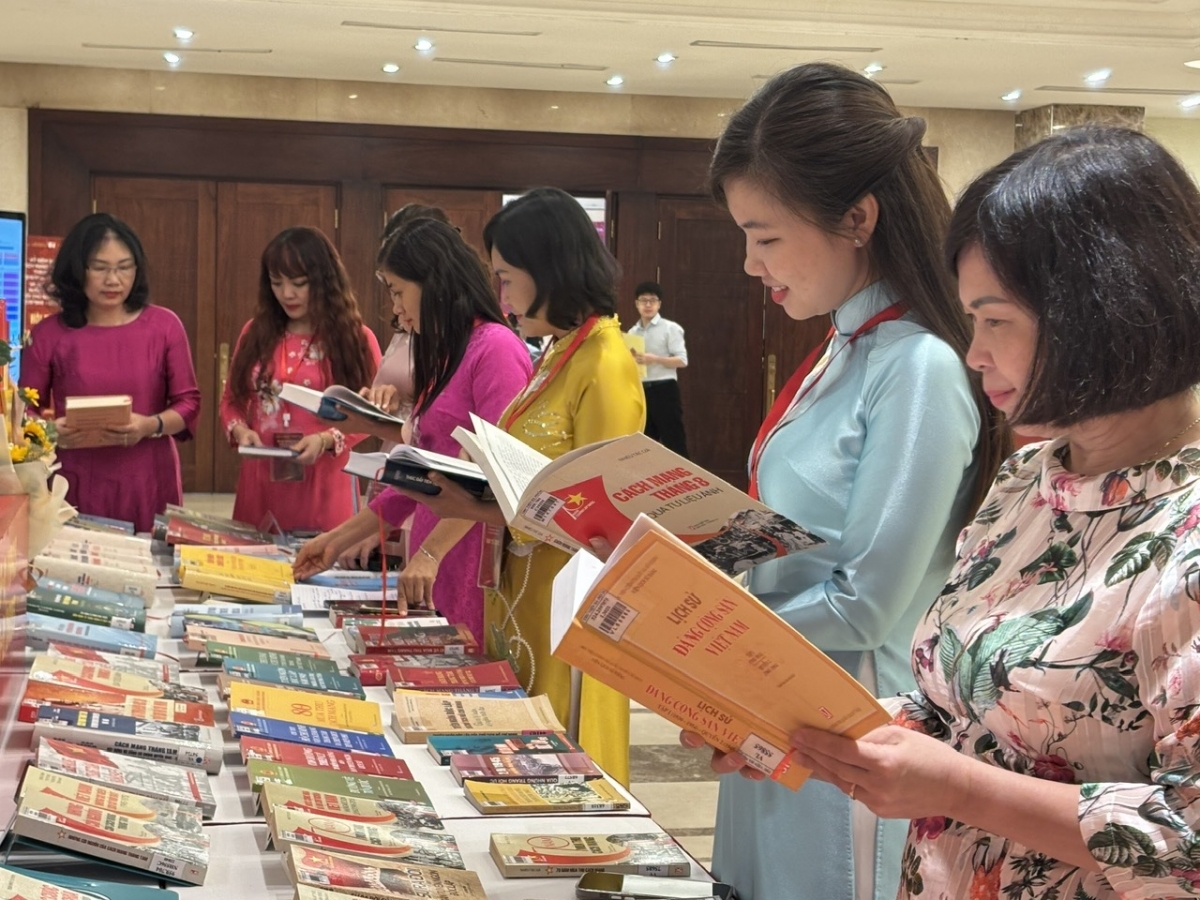 xuat ban can duoc phat trien thanh nganh cong nghiep van hoa co gia tri gia tang cao hinh anh 1