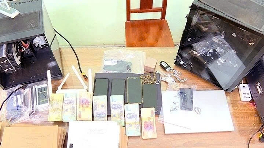 crypto investment fraud ring busted, over vnd2.6 trillion in transactions picture 1