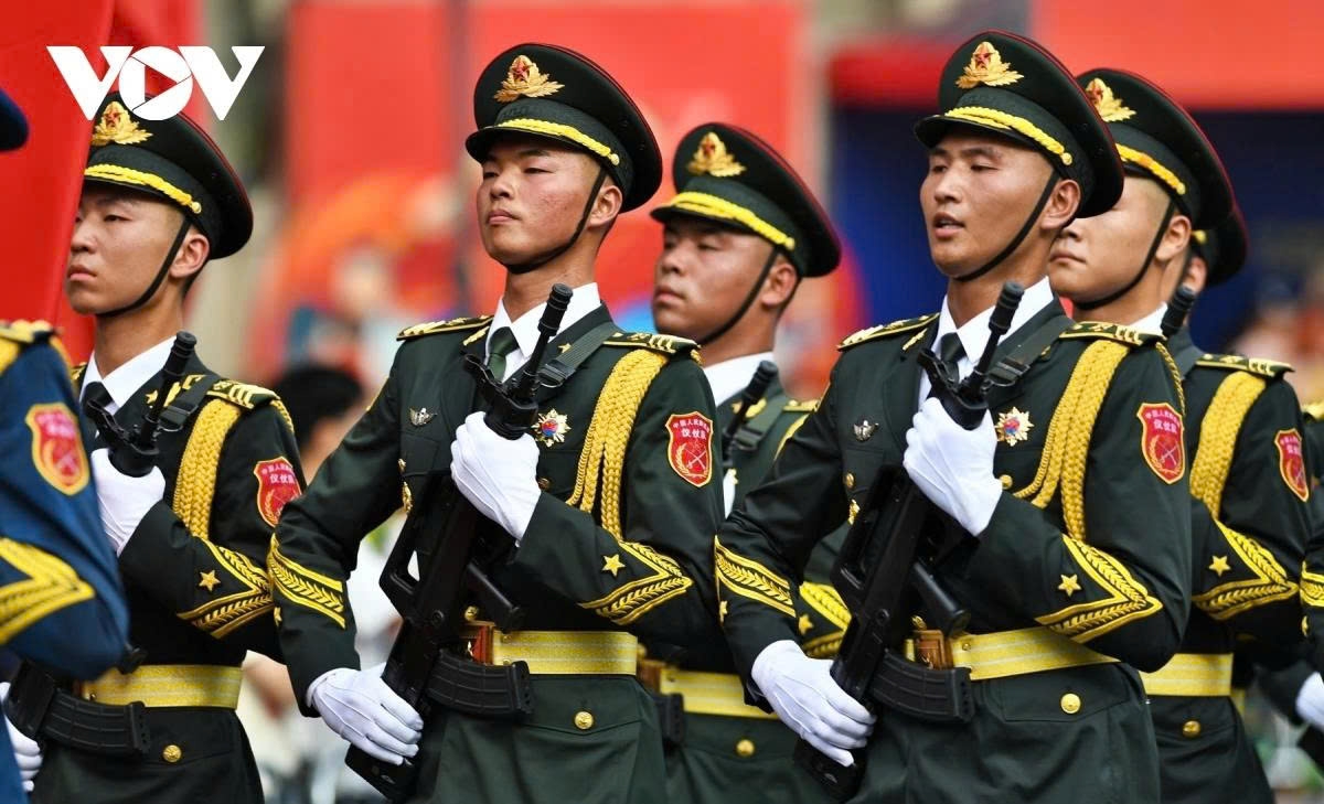 foreign military contingents warmly welcomed in hanoi picture 4 foreign military contingents warmly welcomed in hanoi picture 4