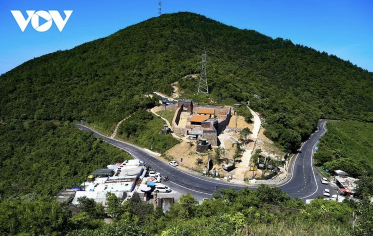 hai van pass named among world s supercharging road trips for tourists picture 1 hai van pass named among world s supercharging road trips for tourists picture 1