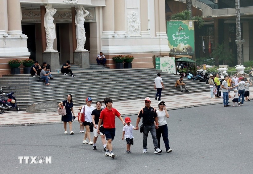 enterprises propose solutions to unlock new tourism resources in hcm city picture 1 enterprises propose solutions to unlock new tourism resources in hcm city picture 1