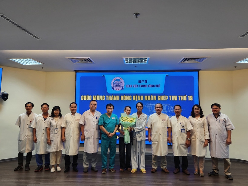 heart transplant unites oldest-ever patient, long-distance donor picture 1