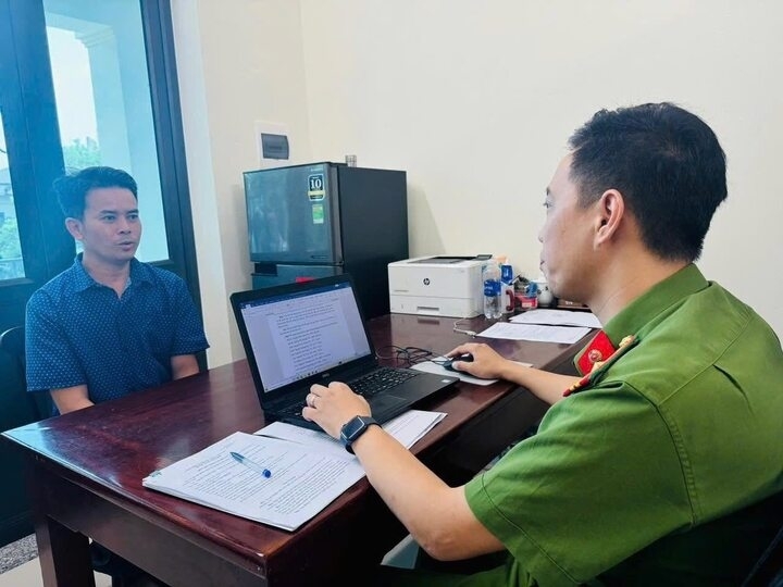 Giao xe máy cho con trai chưa đủ tuổi gây tai nạn chết người, bố bị khởi tố