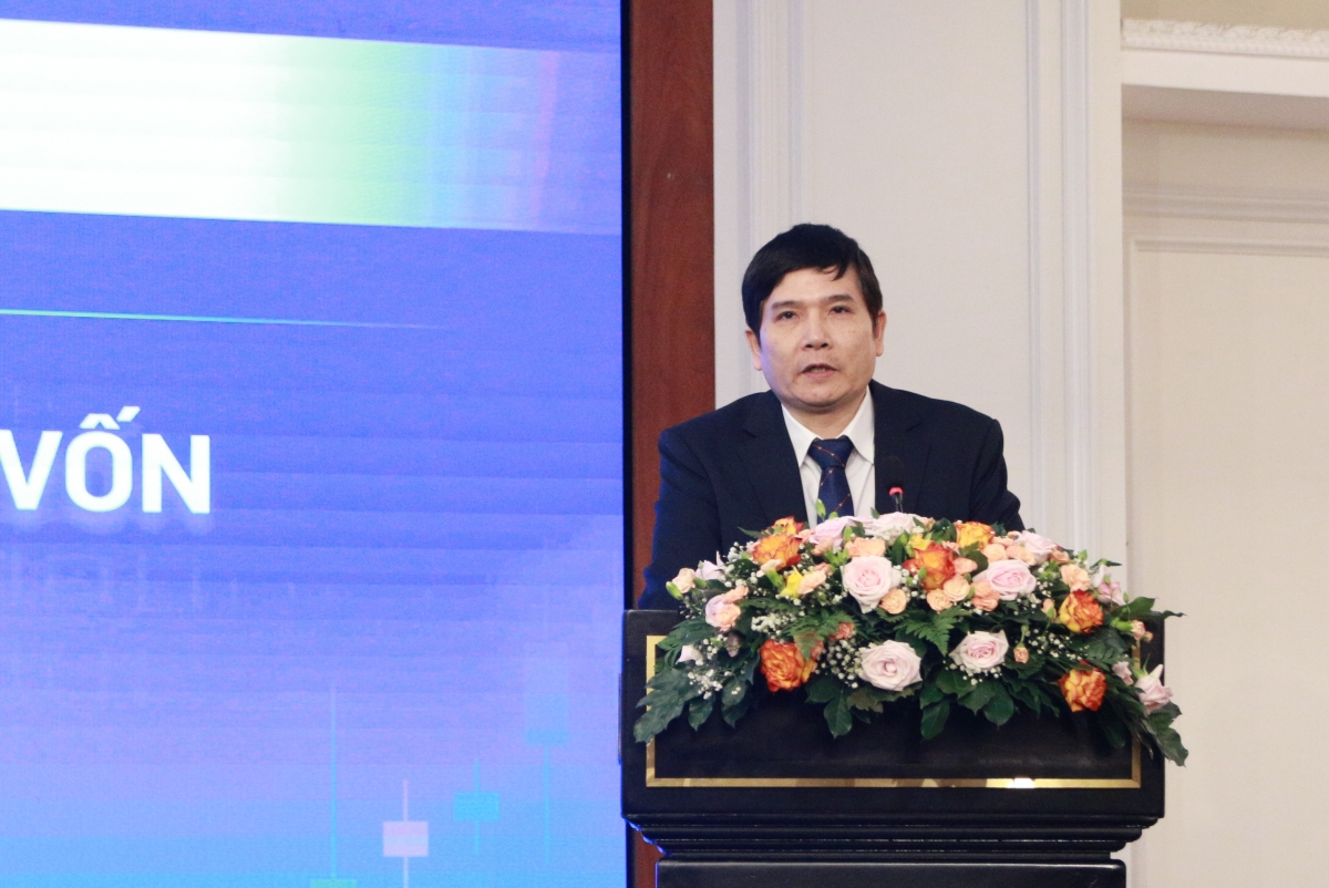 Dau tu tu nhan de da dang thi truong von con tiem an rui ro phap ly hinh anh 2