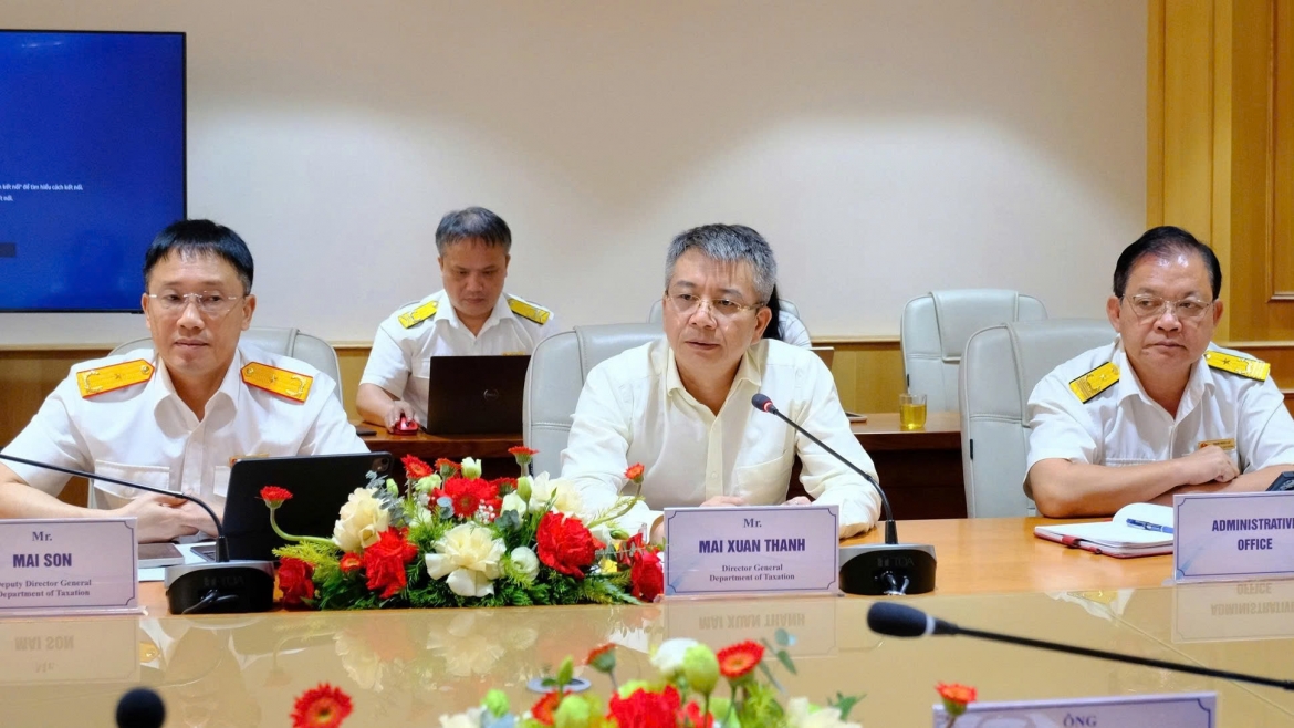 chuyen doi so nganh thue huong den phuc vu nguoi nop thue mot cach toan dien hinh anh 1