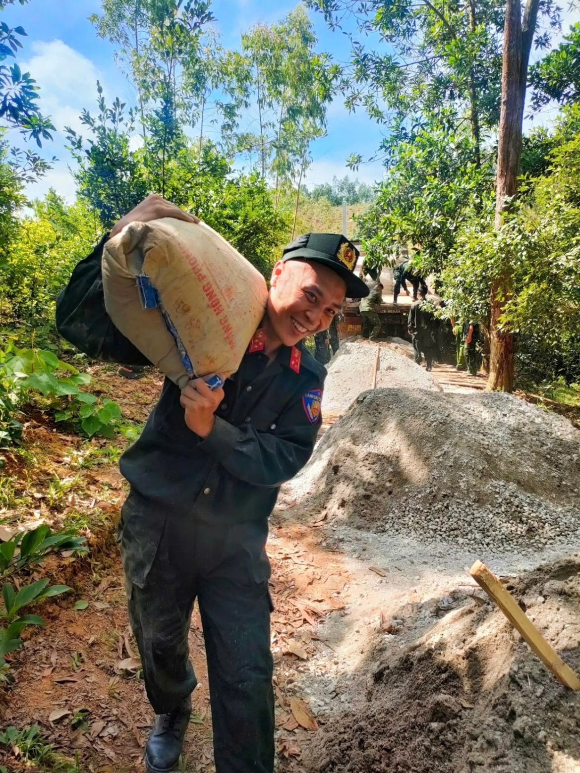 tuoi tre cong an lang son hoc tap va lam theo bac hinh anh 3