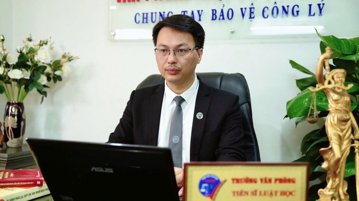 Doi tuong hanh hung phu nu o chung cu mot phut boc dong co the bi xu ly hinh su hinh anh 2