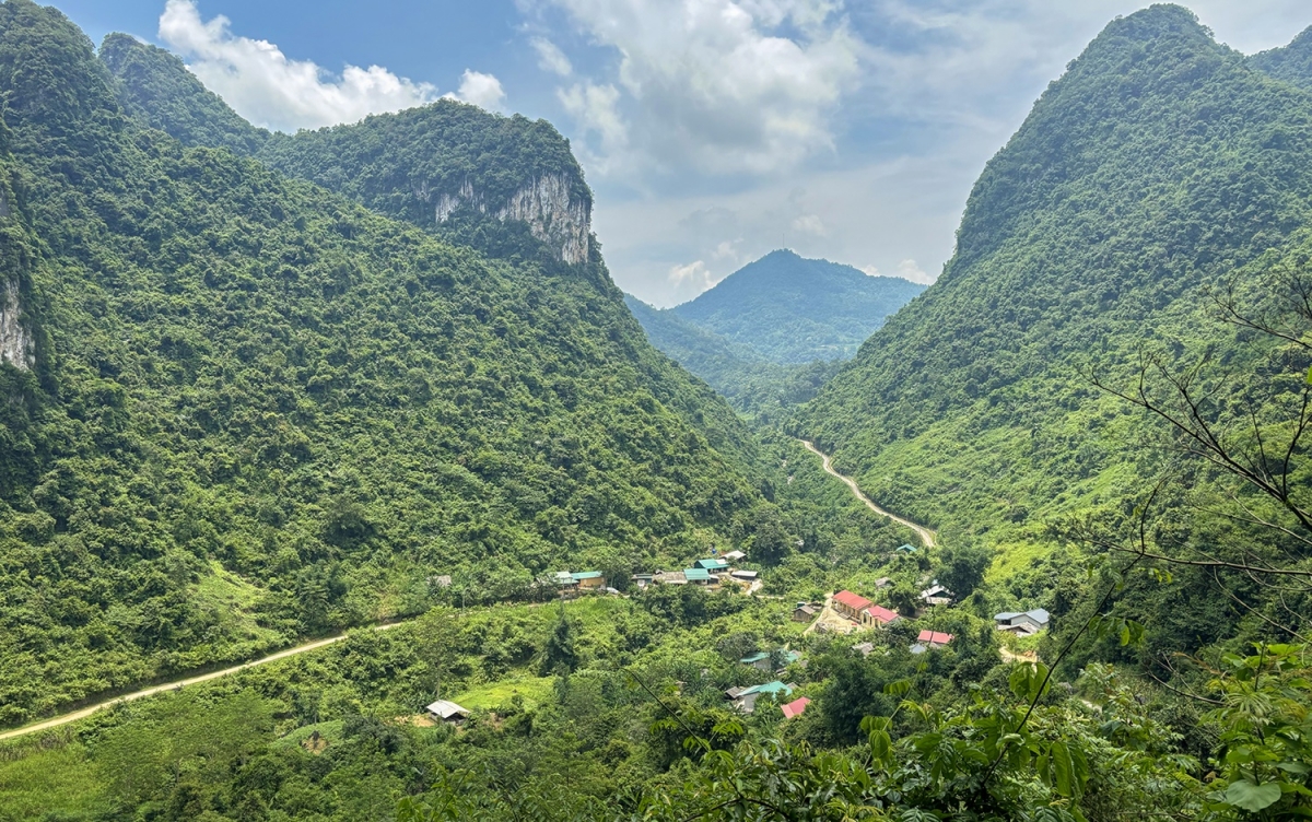 Những “làng đỏ” trên quê hương cách mạng