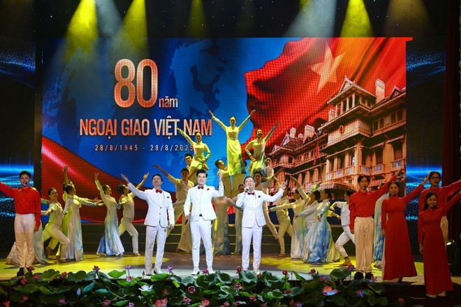 vietnamese diplomacy - 80 years of building, growing with the nation picture 4