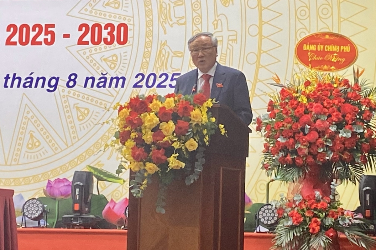 Phó Thủ tướng Nguyễn Hòa Bình dự Đại hội đại biểu Đảng bộ Bộ Nội vụ lần thứ I