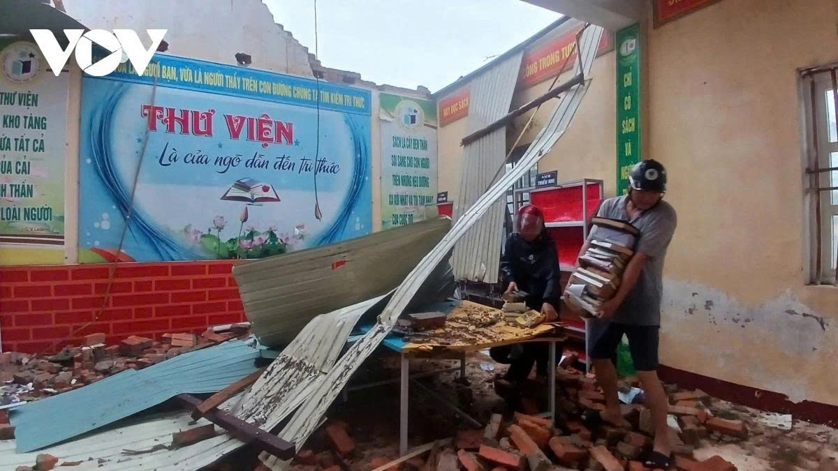 typhoon kajiki wreaks havoc across central vietnam picture 9