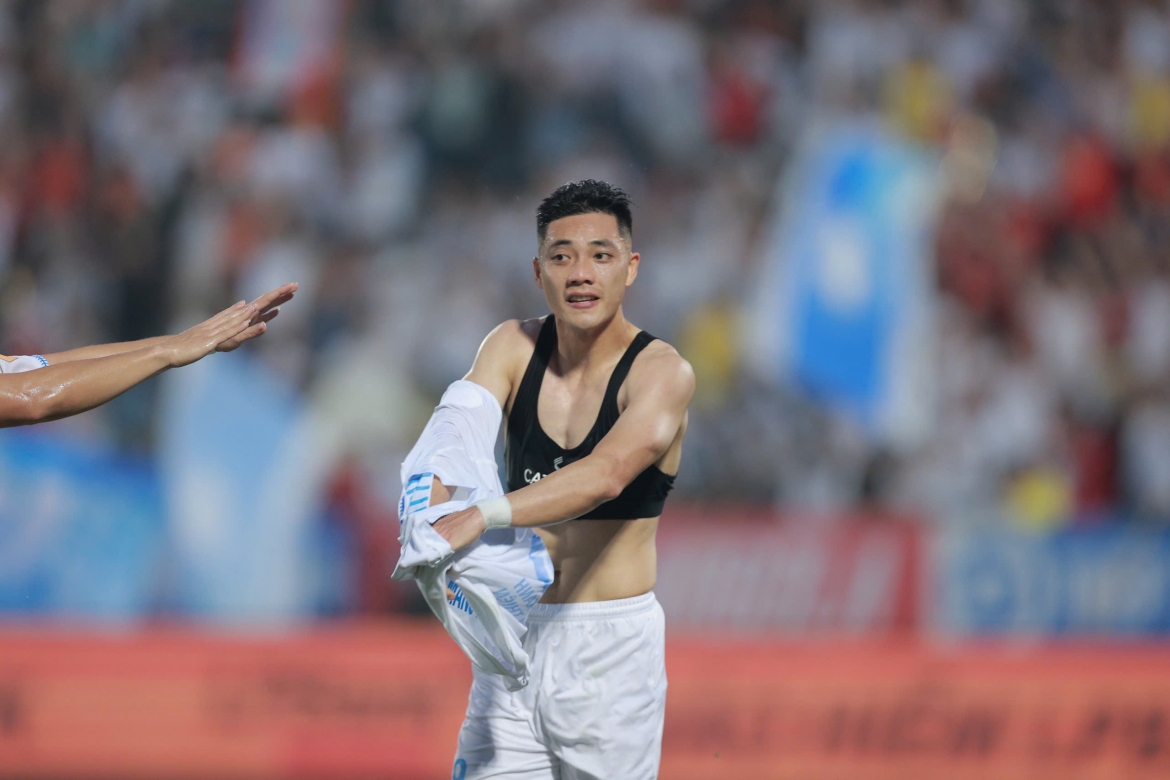 ket qua v-league 2025. 2026 hom nay 23 8 nam Dinh thua soc slna hinh anh 10