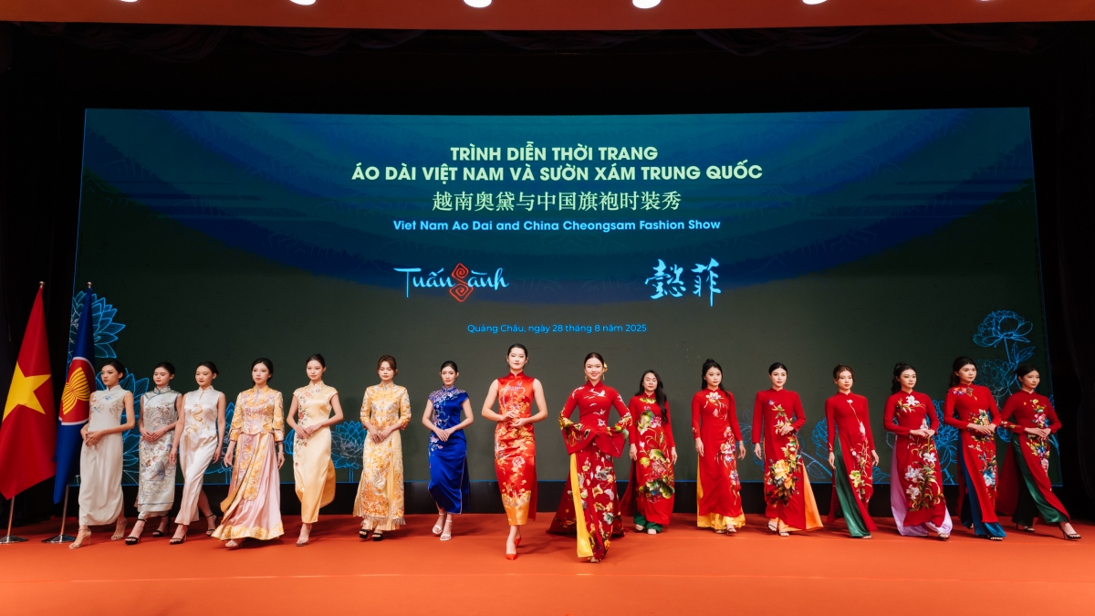 Tưng bừng Lễ Kỷ niệm 80 năm Quốc khánh Việt Nam tại Quảng Châu, Trung Quốc