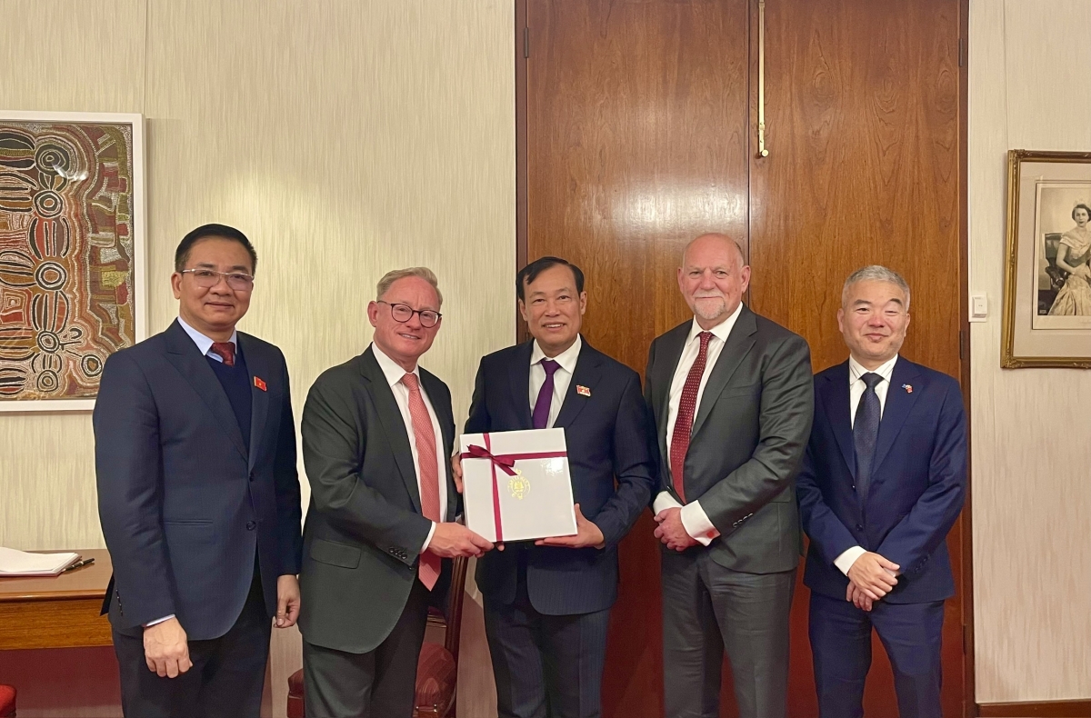 Hoạt động của Đoàn Đại biểu UBQP, An ninh và Đối ngoại của Quốc hội tại Australia