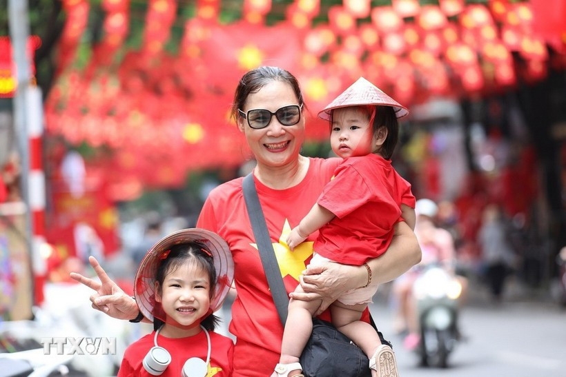 vietnamese people to get cash gift on national day picture 1