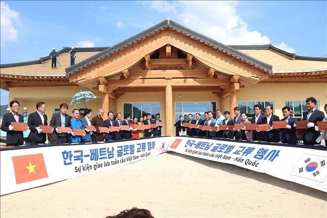 rok - vietnam global exchange honours ly dynasty heritage picture 1 rok - vietnam global exchange honours ly dynasty heritage picture 1