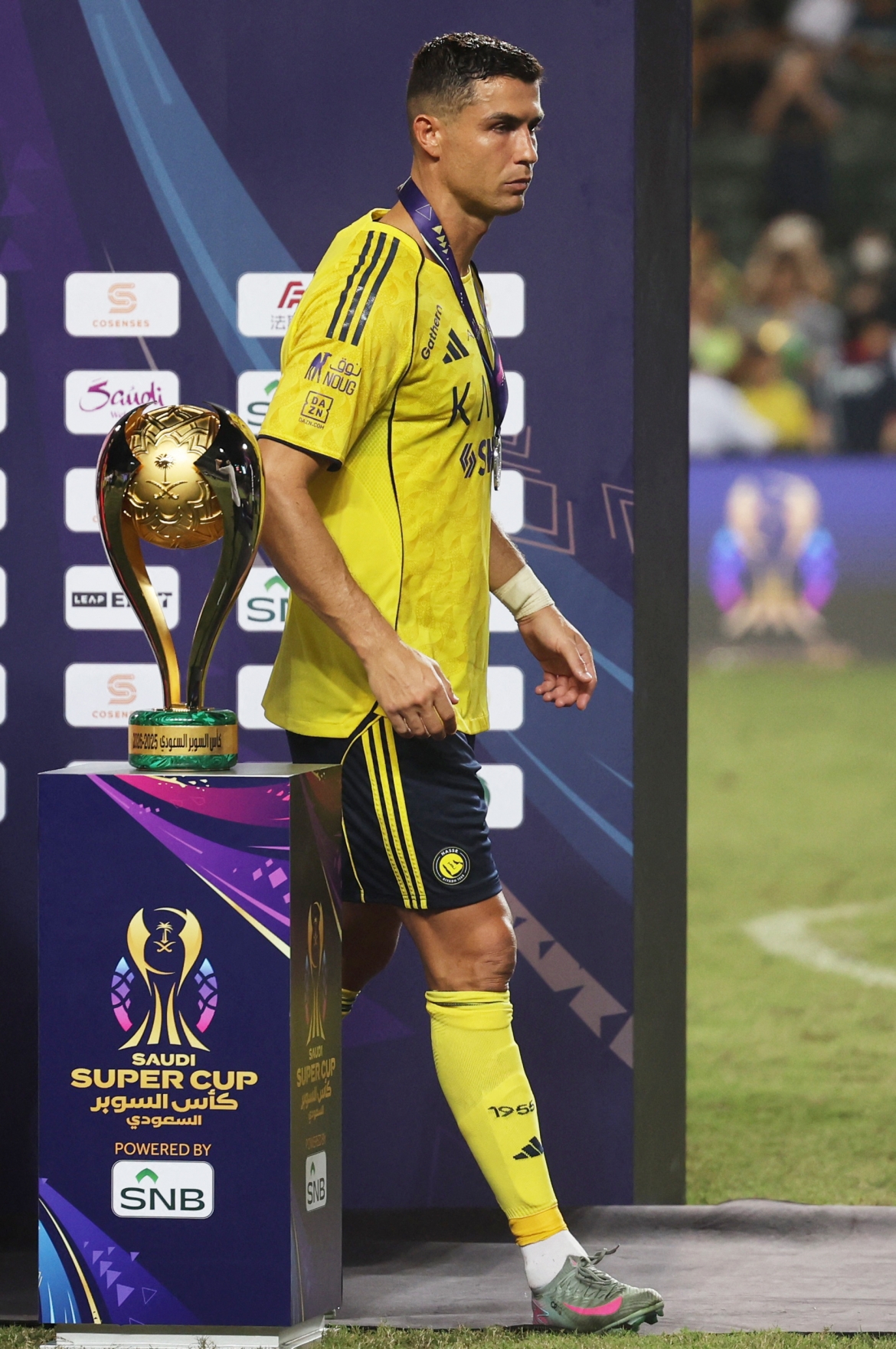 ronaldo toa sang, nhung van khong the giup al nassr gianh danh hieu hinh anh 2