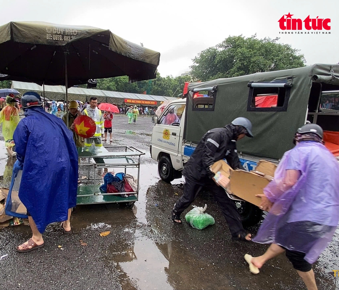 ha noi xu nghiem vu ban ghe giu cho xem le so duyet a80 hinh anh 4