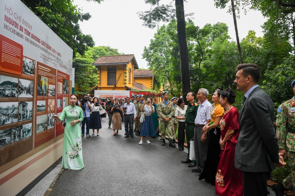 Chuỗi hoạt động kỷ niệm Quốc khánh tại Khu Di tích Chủ tịch Hồ Chí Minh
