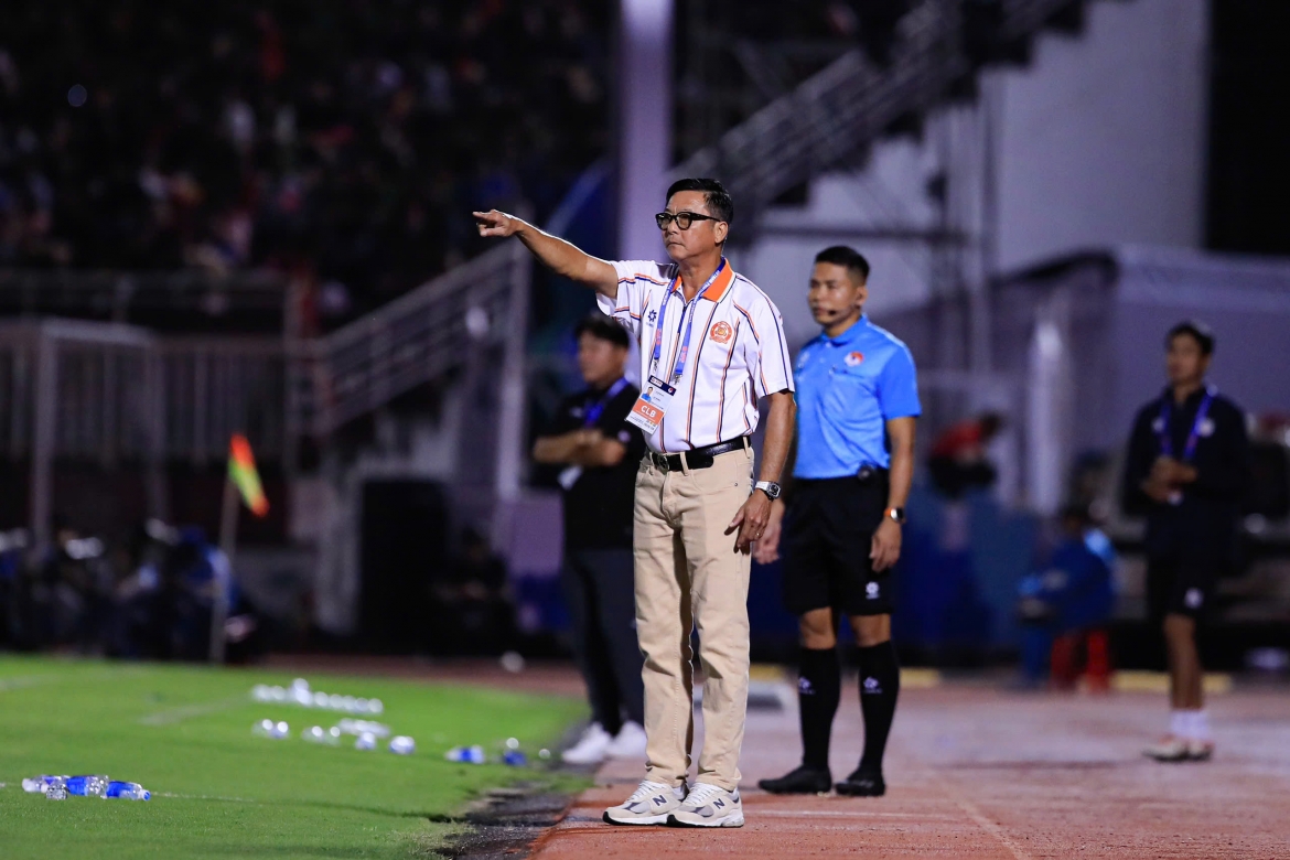 ket qua bong da hom nay 28 8 hagl thua clb ca tp.hcm, lam nguy o v-league hinh anh 12