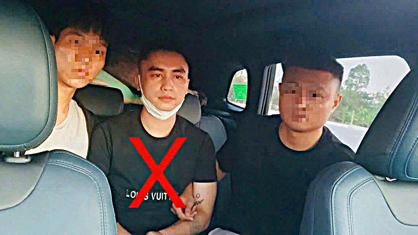 Công an đón lõng bắt đối tượng trốn truy nã