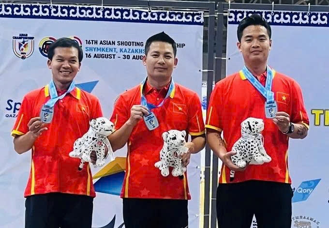 silver for vietnamese team in 25m men s pistol at asian shooting championship picture 1 silver for vietnamese team in 25m men s pistol at asian shooting championship picture 1