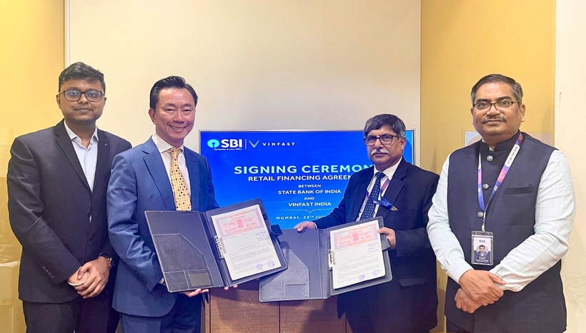 vinfast partners with state bank of india to provide customer financing picture 1