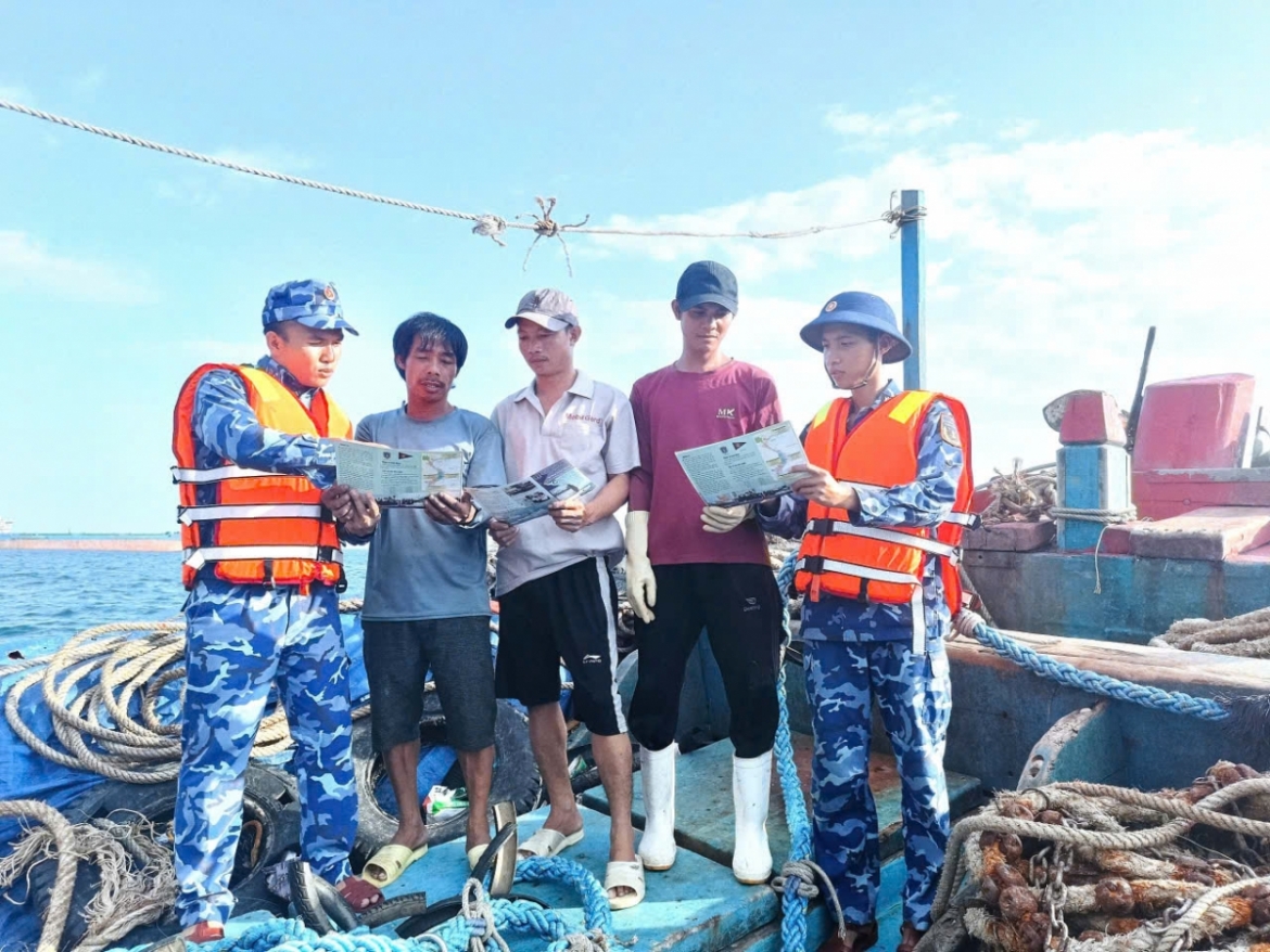vung canh sat bien 1 lap nhieu thanh tich mung Dai hoi Dang bo canh sat bien lan vi hinh anh 1