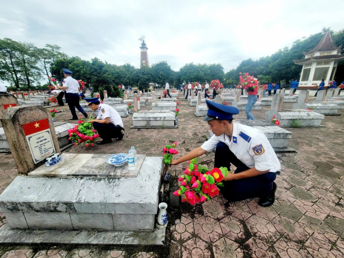 vung canh sat bien 1 lap nhieu thanh tich mung Dai hoi Dang bo canh sat bien lan vi hinh anh 4