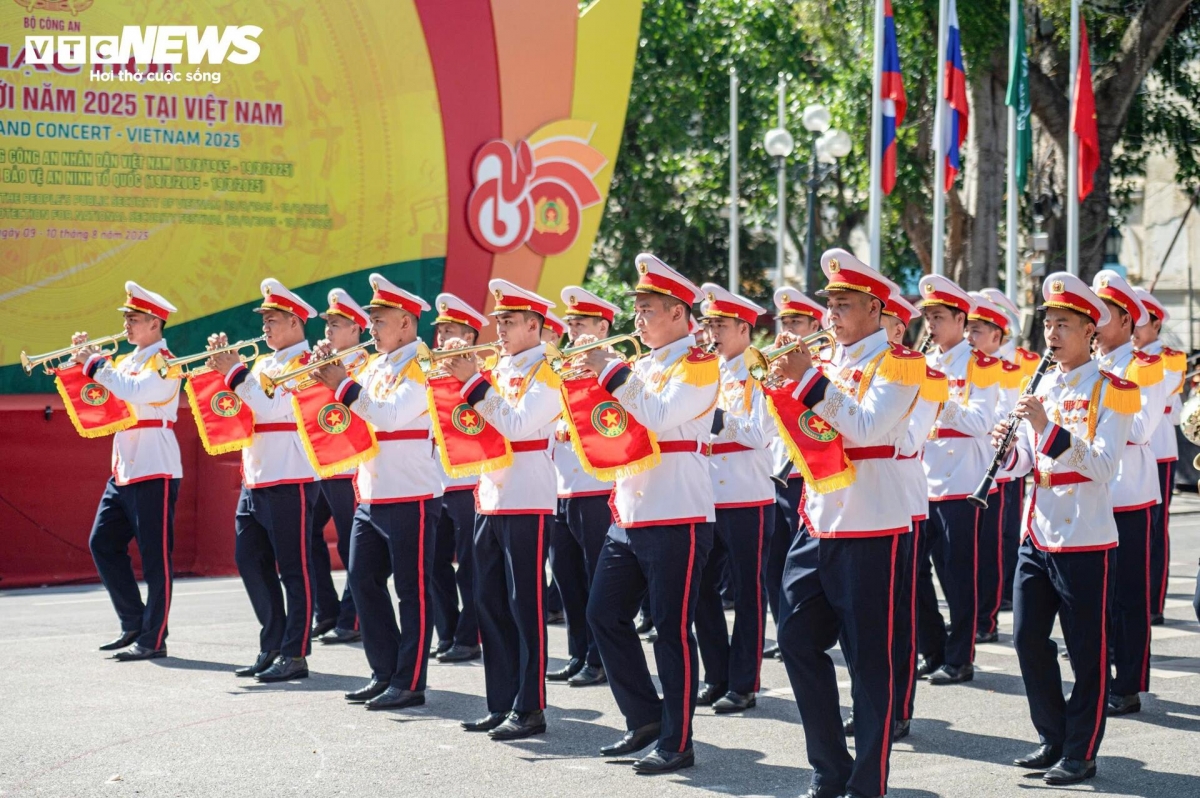 world police music festival 2025 kicks off in hanoi picture 7