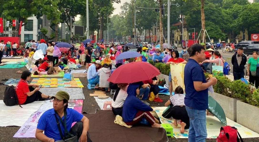 Khi đi xem lễ diễu binh, diễu hành A80, người dân cần chuẩn bị gì?