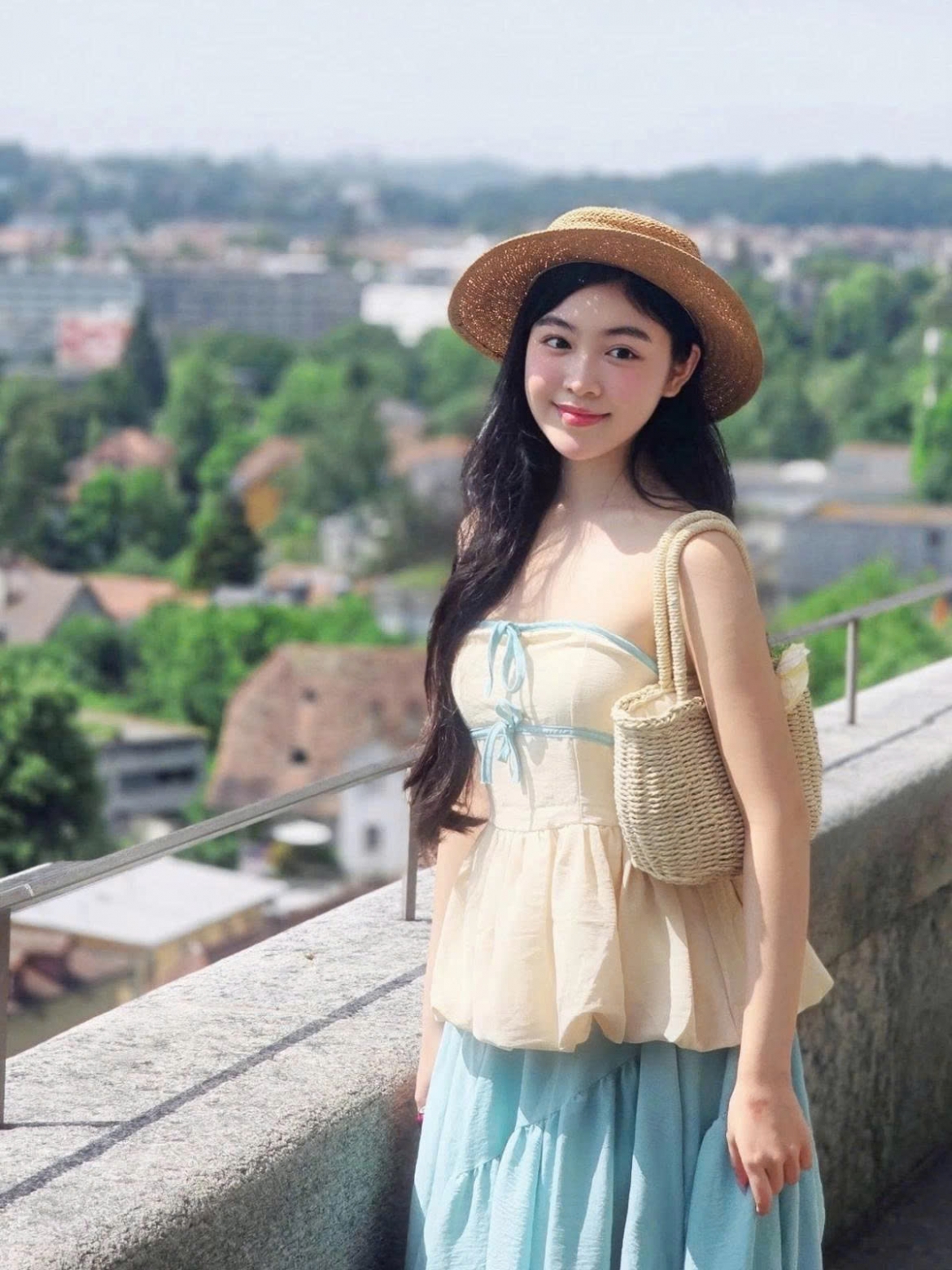 sao viet 4 8 h hen nie nghien ngam bung bau lon len moi ngay hinh anh 4