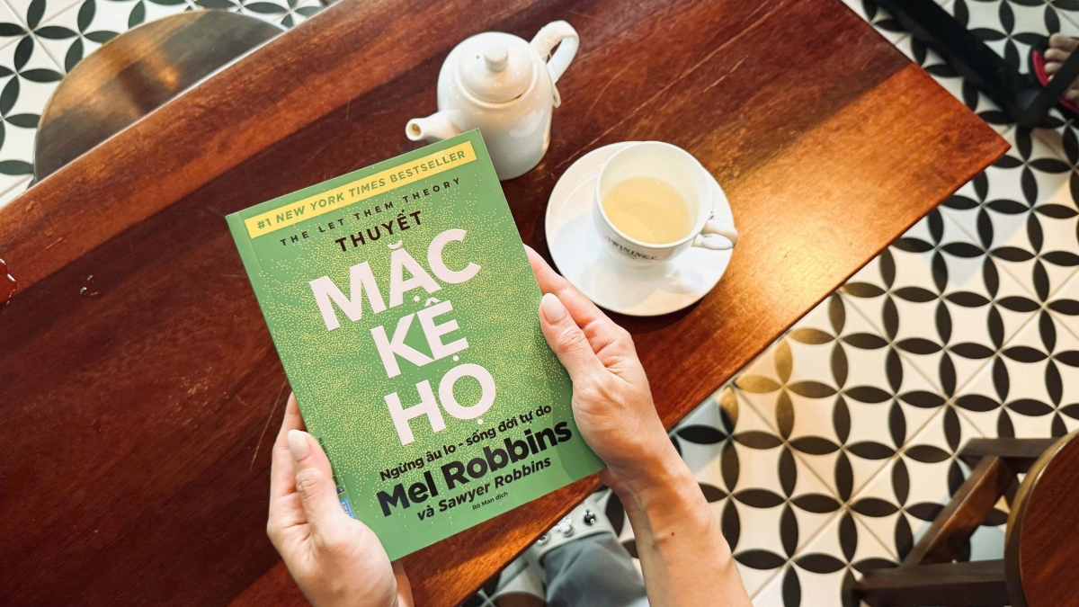 “Thuyết mặc kệ họ” - Bí quyết để ngừng lo âu, sống đời tự do