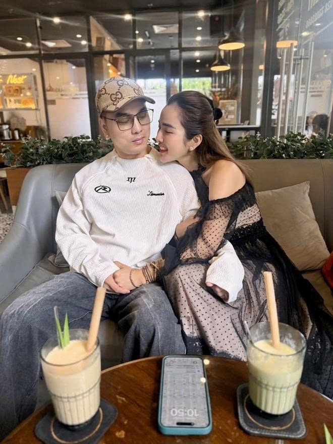 sao viet 24 8 h hen nie mang thai gan 5 thang khi tham gia dieu hanh 30 4 hinh anh 8