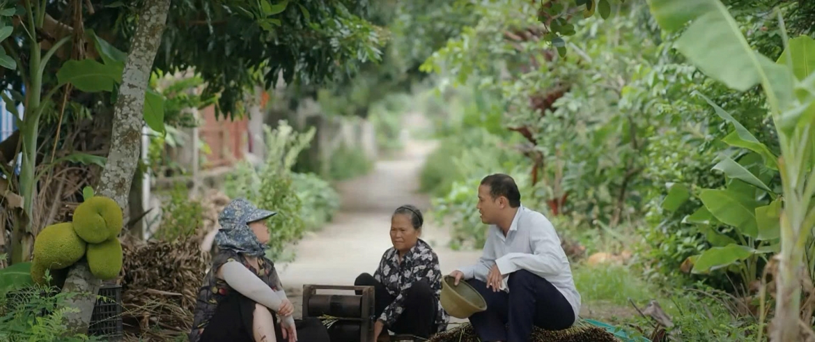  co anh, noi ay binh yen tap 20 Ong thu lo co ke xau loi dung tinh hinh sap nhap hinh anh 1
