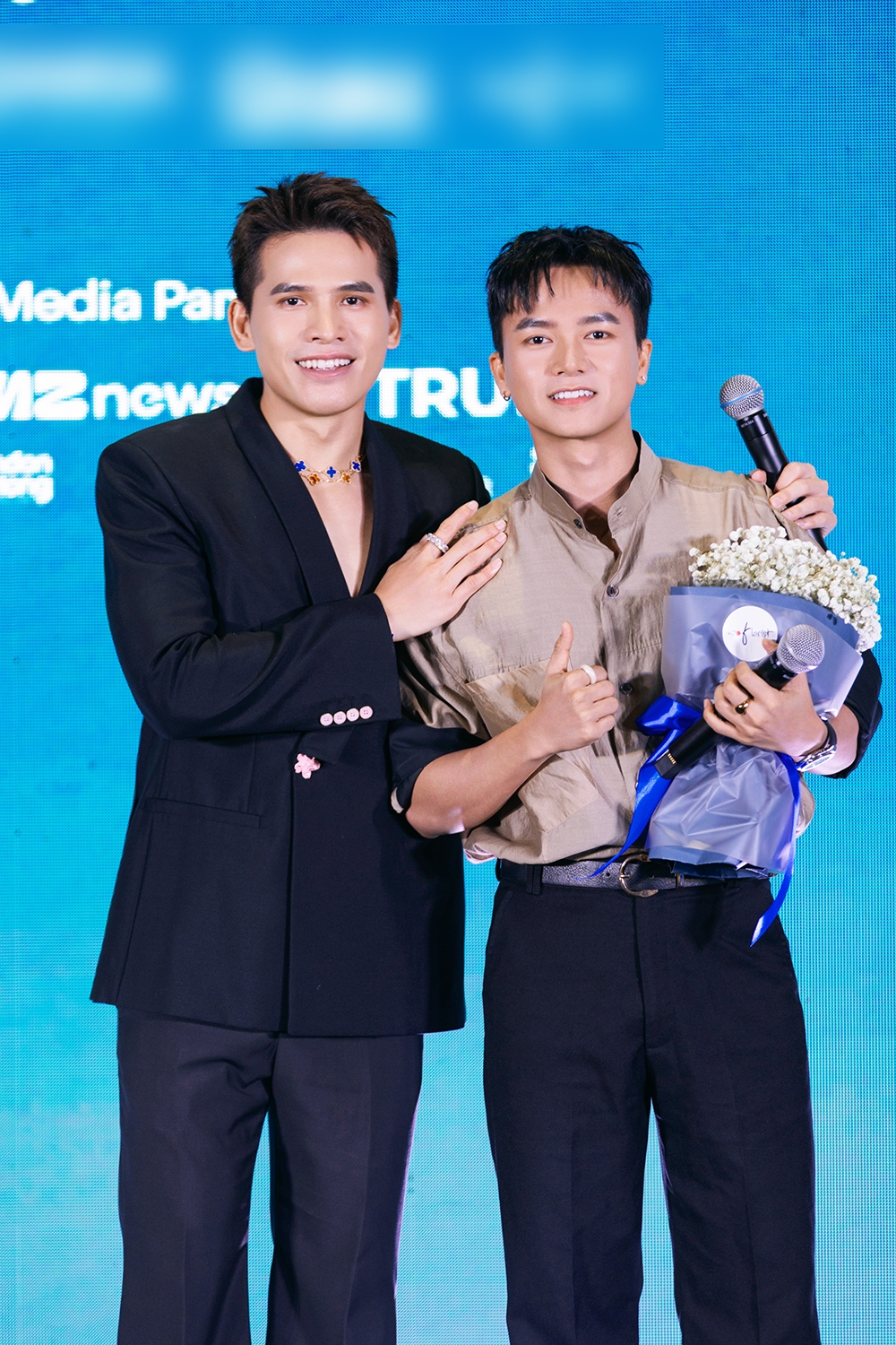 quoc thien to chuc concert 10.000 khan gia, cam ket trong 10.000 cay xanh hinh anh 3