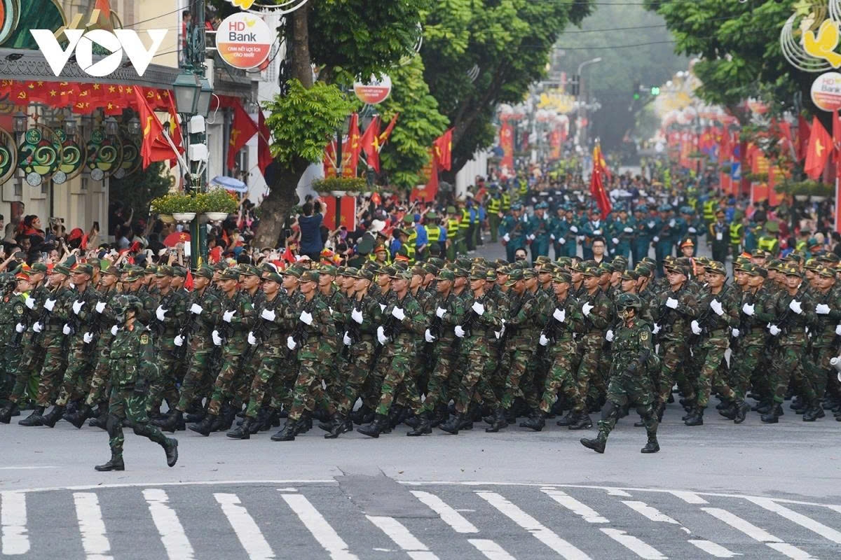 foreign military contingents march in vietnam s national day celebration picture 11 foreign military contingents march in vietnam s national day celebration picture 11