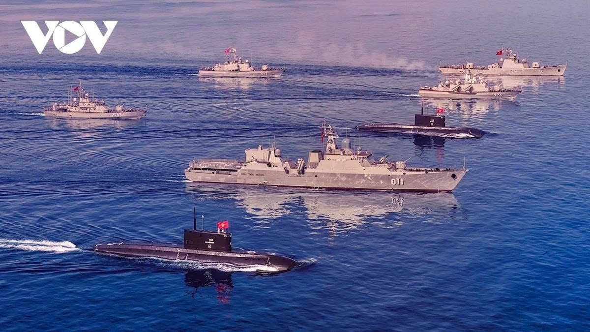 vietnamese navy showcases strength in national day naval parade picture 11 vietnamese navy showcases strength in national day naval parade picture 11