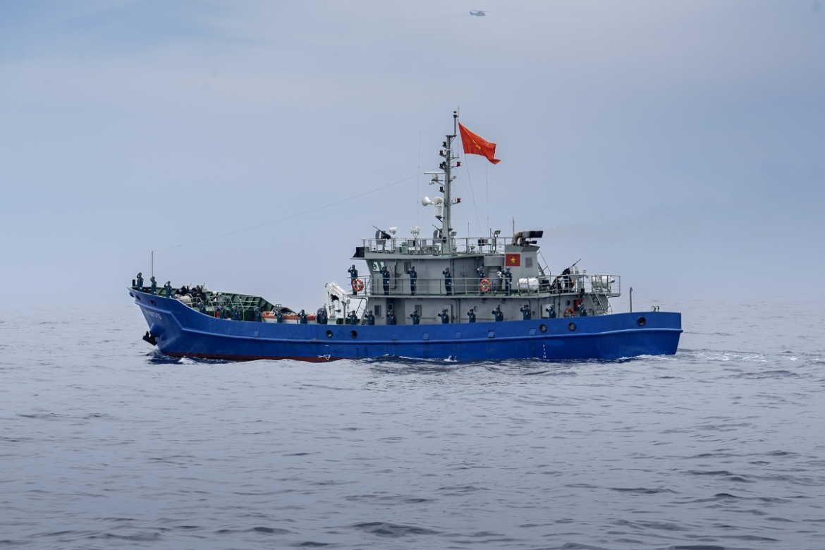 suc manh cua luc luong vu trang trong le dieu binh tren bien hinh anh 11