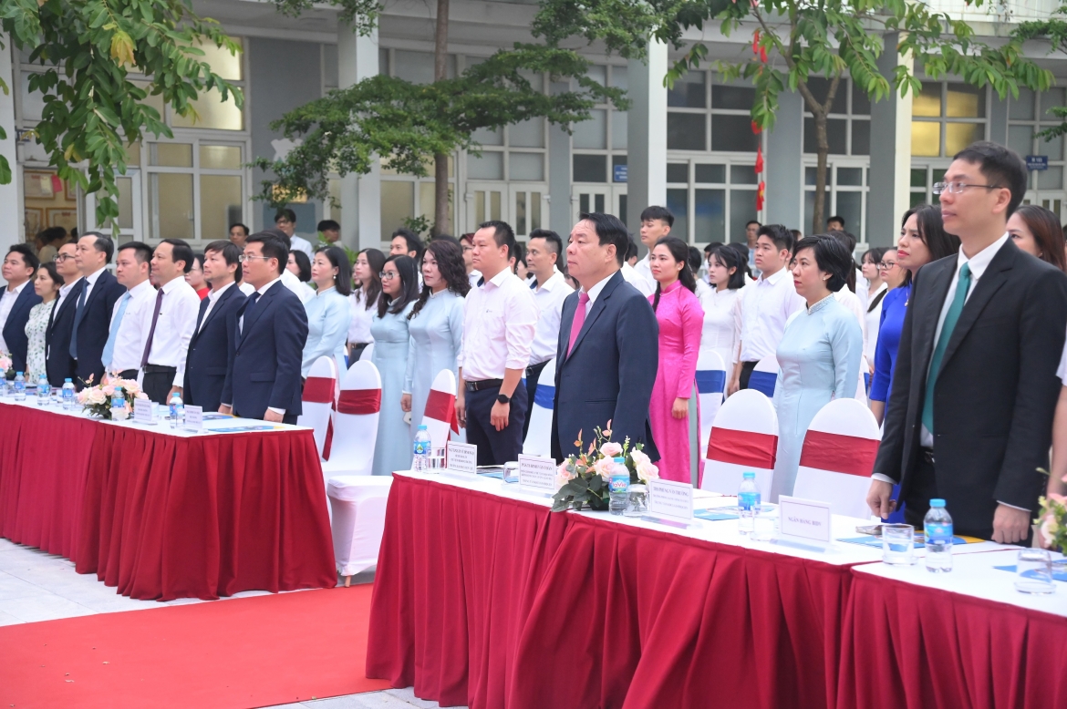 truong Dai hoc Dien luc khai giang nam hoc 2025 - 2026 hinh anh 2