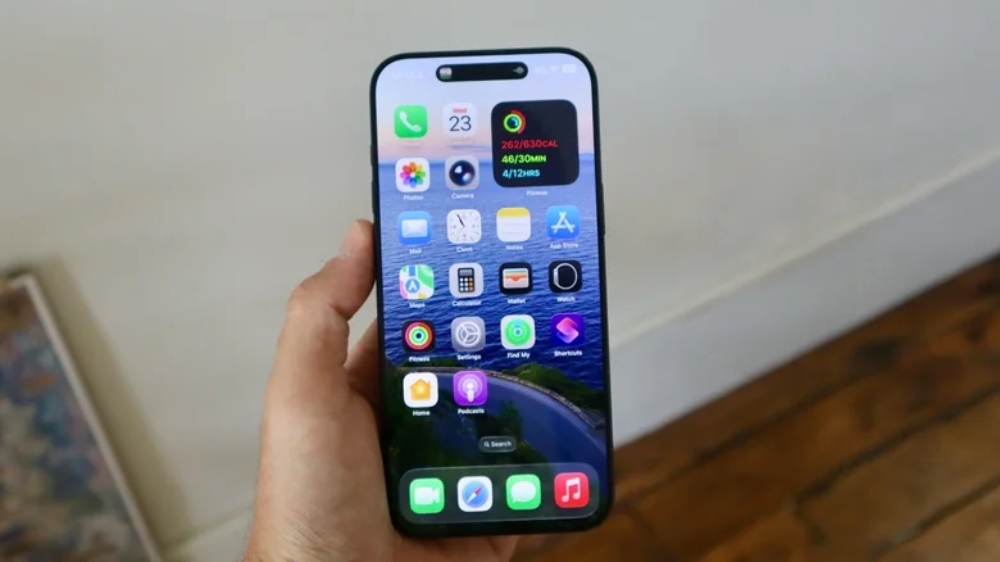 ios 26 chua nong may, apple da trien khai ios 26.1 beta hinh anh 1