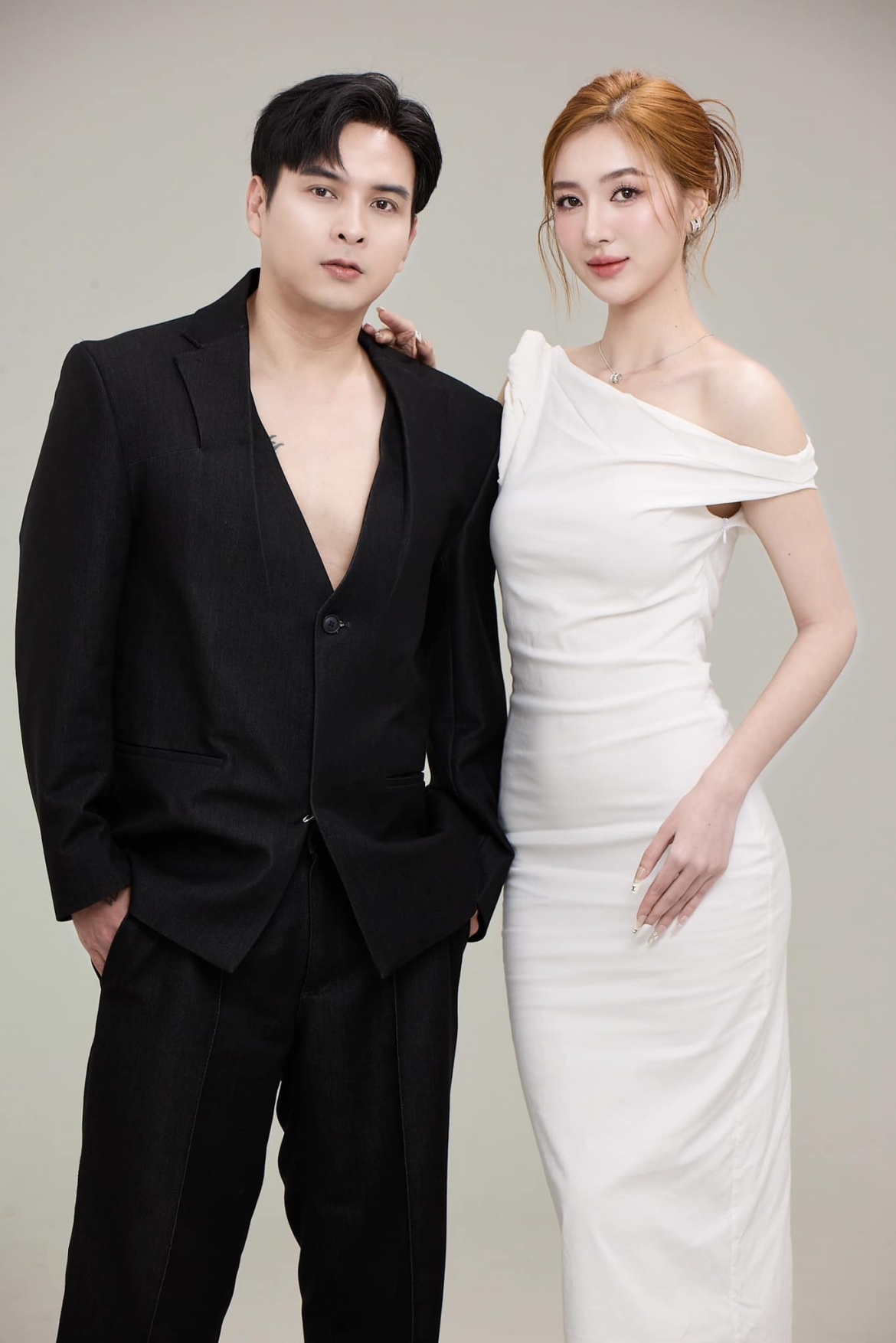 sao viet 9 9 ho quang hieu va vo kem 17 tuoi to chuc dam cuoi hinh anh 1