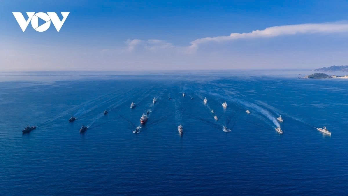 vietnamese navy showcases strength in national day naval parade picture 5 vietnamese navy showcases strength in national day naval parade picture 5