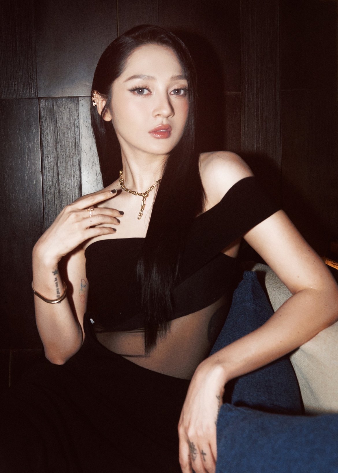 sao viet 5 9 vo chong ngo thanh van mung day thang con gai hinh anh 3