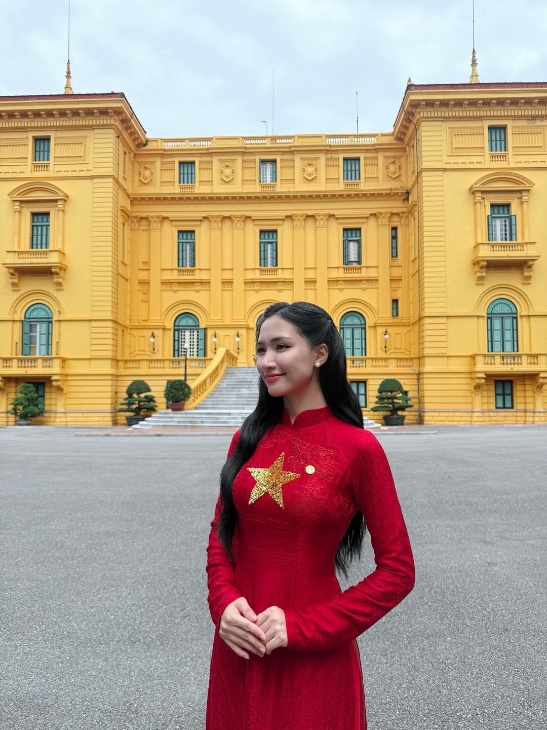 huong giang quyen gop 100 trieu, my tam, hoa minzy huong ve mien trung bao lu hinh anh 2
