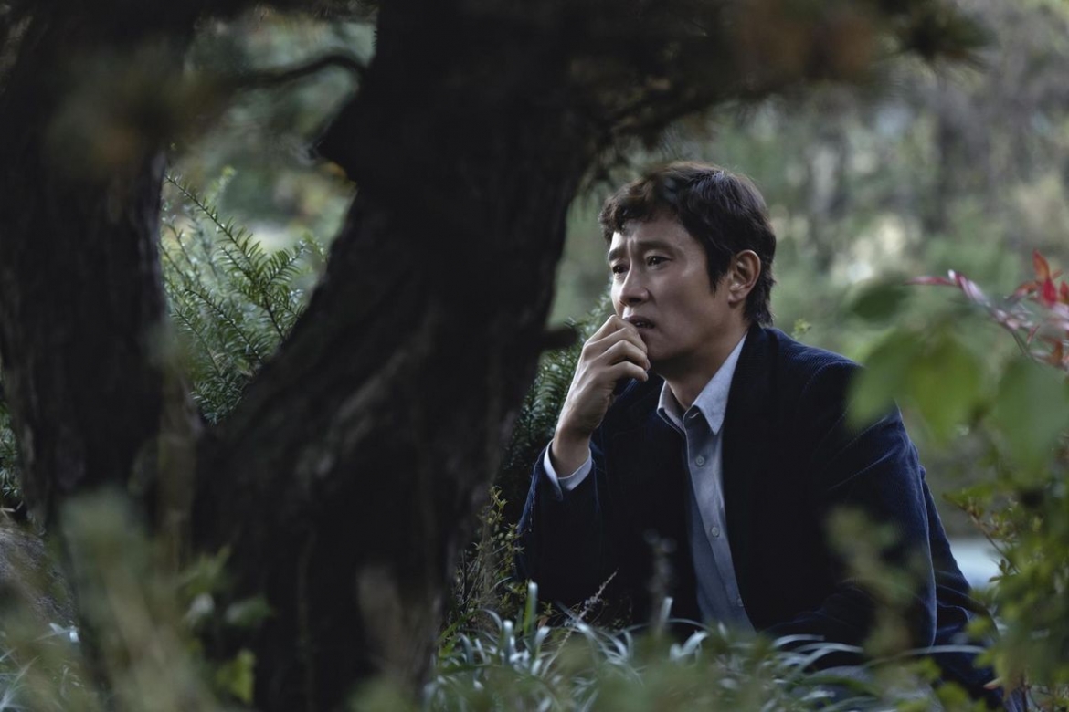 Dao dien park chan-wook ky vong se bung no voi no other choice sau 20 nam ap u hinh anh 1
