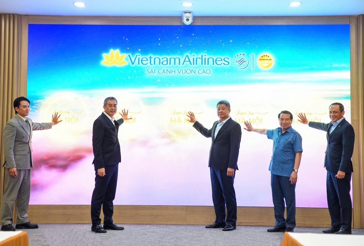  cham thu ha noi - hanh trinh cam xuc cung vietnam airlines hinh anh 4