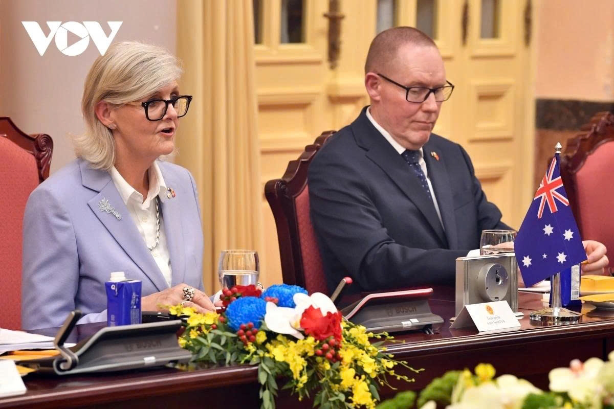 australian governor-general sam mostyn warmly welcomed on vietnam visit picture 8