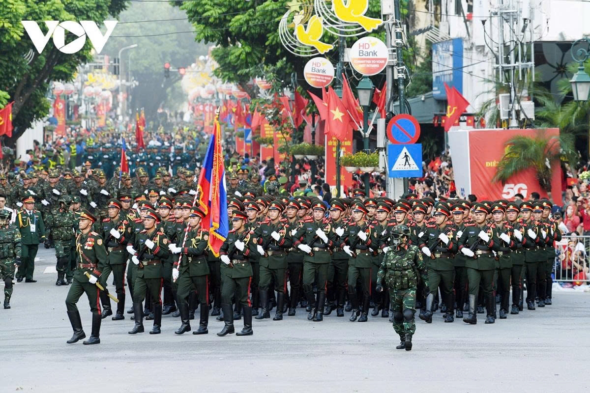 foreign military contingents march in vietnam s national day celebration picture 8 foreign military contingents march in vietnam s national day celebration picture 8