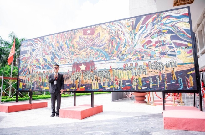 guinness world record for uncle ho reading the declaration of independence painting picture 1 guinness world record for uncle ho reading the declaration of independence painting picture 1
